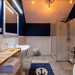Marina Bed & Breakfast