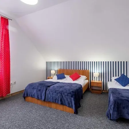 Marina לינה וארוחת בוקר וובה