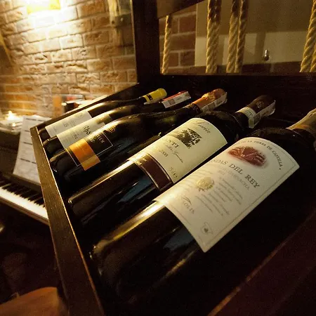 לינה וארוחת בוקר Marina