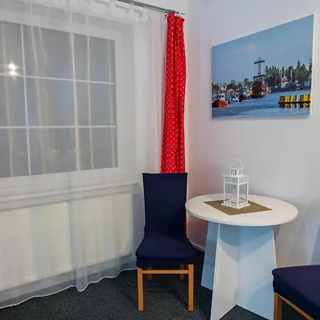 לינה וארוחת בוקר Marina