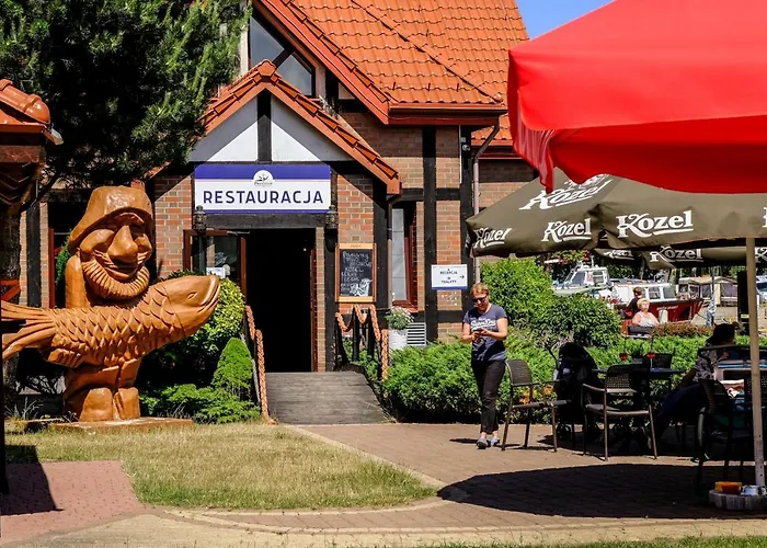 Oda ve Kahvaltı Marina 3*