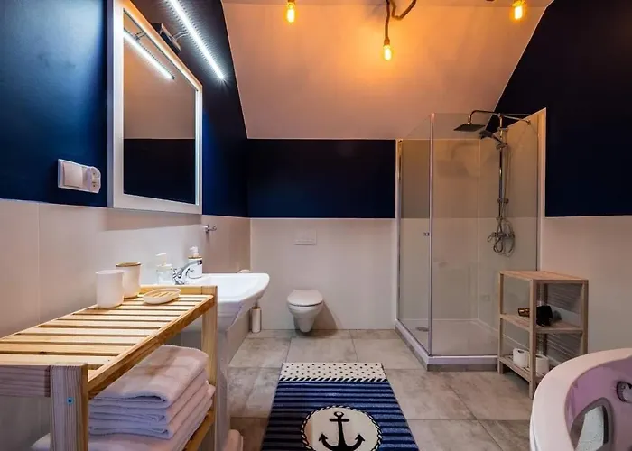 Marina Oda ve Kahvaltı