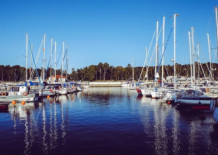 Oda ve Kahvaltı Marina