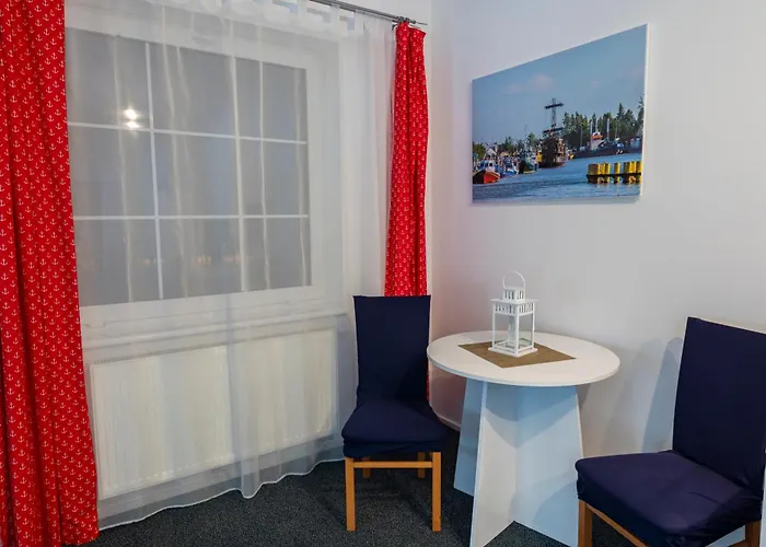 Oda ve Kahvaltı Marina